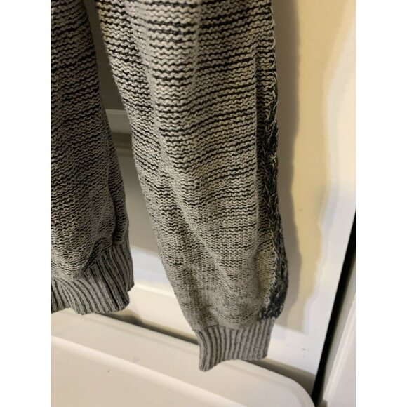 Rock & Republic Men’s Sz XL Black Gray 1/4 Zip Sweater - Picture 6 of 7